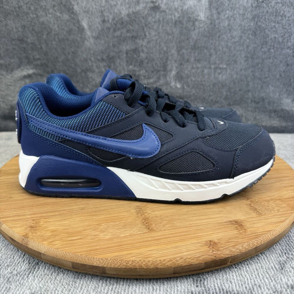 Nike Kids Navy and Royal Blue Air Max-Style Sneakers